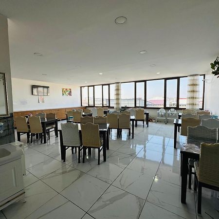 Toprak Hotel 반 외부 사진